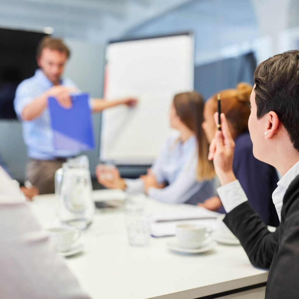 Wir bieten Seminare und Workshops für optimale Weiterbildung von Führungskräften und Unternehmern, sowie zur Unterstützung von maximaler Mitarbeitermotivation und Potentialentfaltung